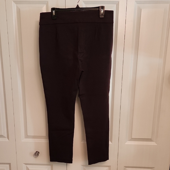Anne Klein Brown Pull-On Ankle Pants - Picture 3 of 7